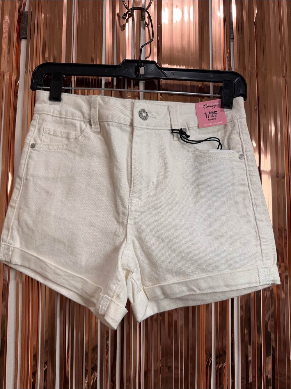 Celebrity Pink White Denim Cuffed Shorts NEW 1 W25”